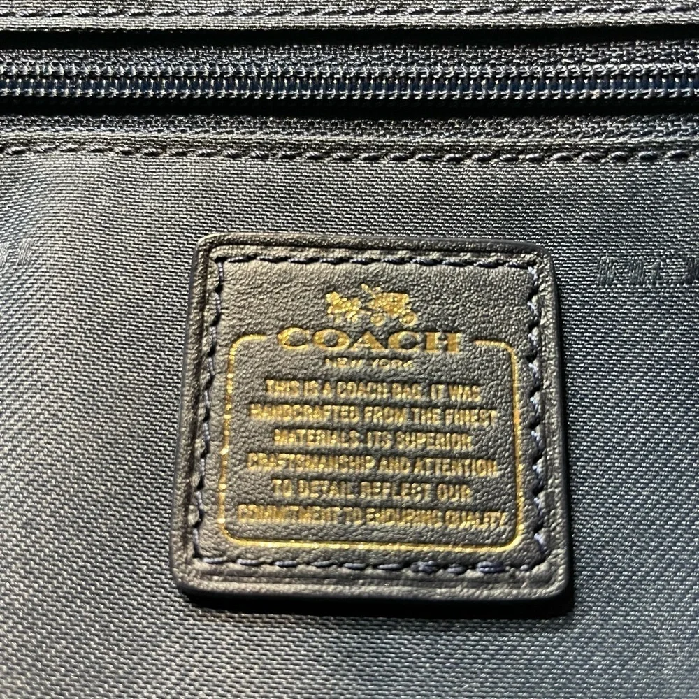 Coach Tru-color Grained Leather Swagger